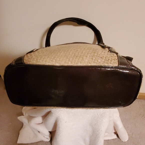 SAG HARBOR straw and patent bag - Picture 6 of 8